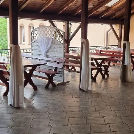 Trojak Myslowice Semesteranläggning (resort) 2*