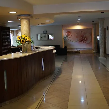 Trojak Resort